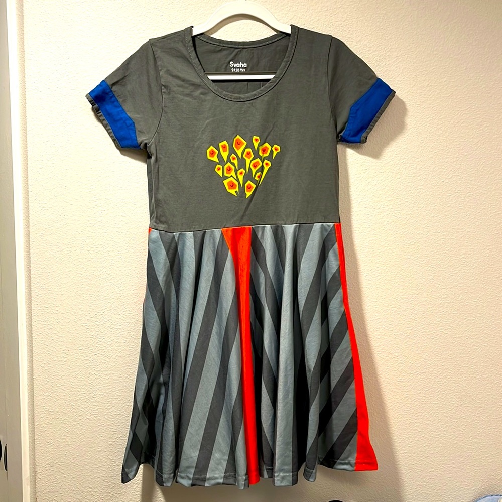 Svaha Volcano Girls Twirl Dress with Pockets, size 9/10
